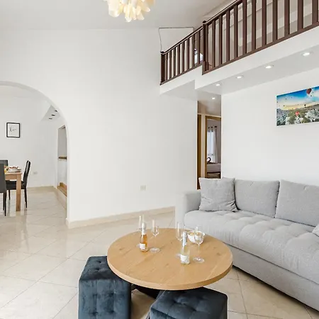 Casa Luis Callao Salvaje